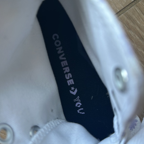 💜—MILLIE BOBBY BROWN CONVERSE!—💜SIZE/ 5.5!!! - Picture 9 of 9